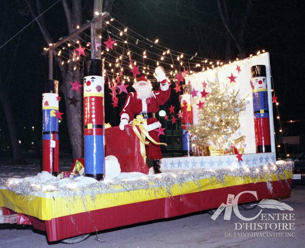 Est-ce bien le vrai Père Noël?</br> 1987. - Fonds Brodeur & Poitras, photographes, CH214.