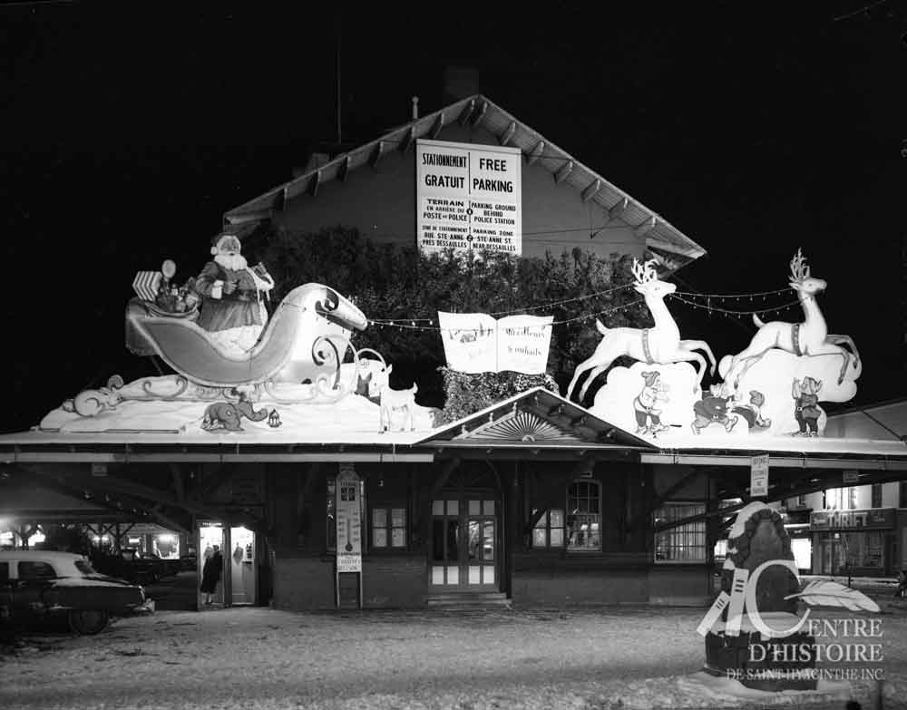 Le marché au coeur de la fête! </br> 1953. - Fonds Raymond Bélanger, CH548.
