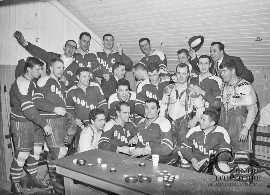 Les Gaulois célèbrent leur championnat