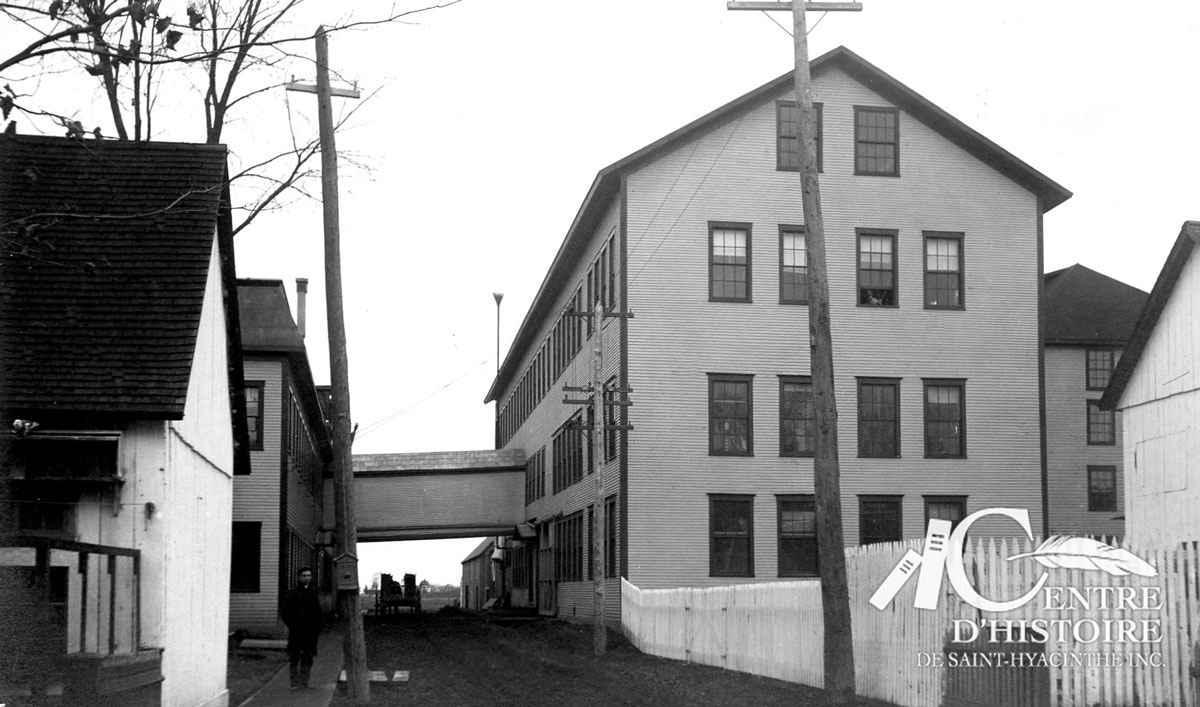 L'entreprise Casavant Frères vers 1920.