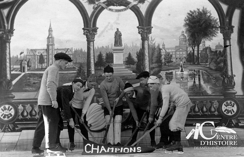 Les champions au Séminaire en 1911. 