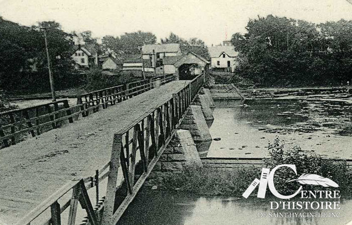 Vue du pont Barsalou vers 1900