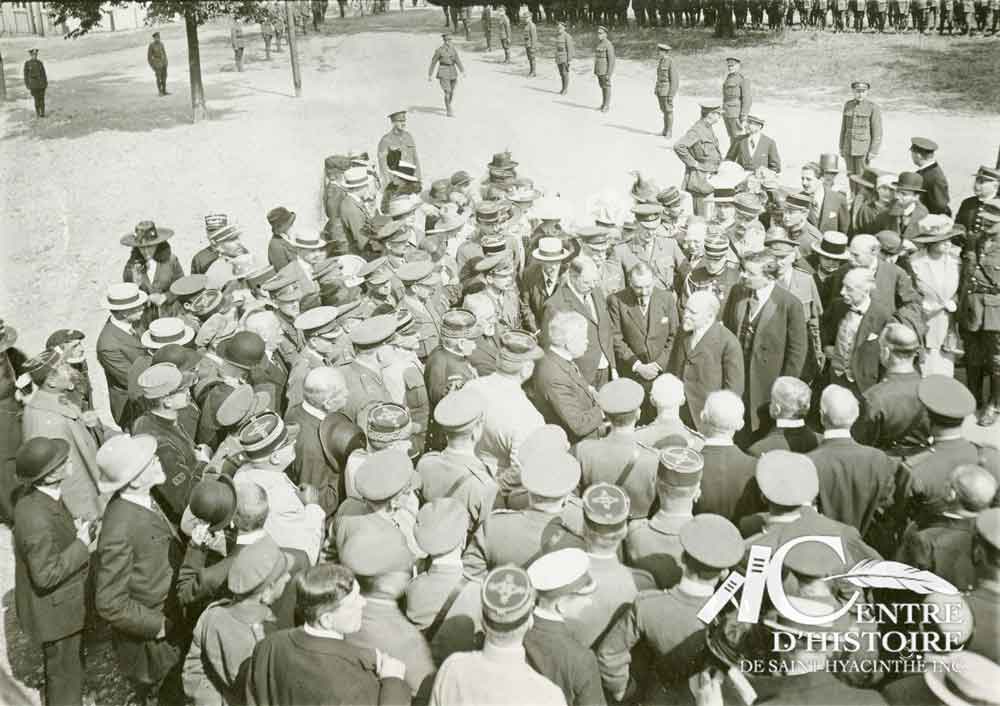 Rencontre entre Président et Premier ministre lors de l’inauguration d’un hôpital militaire canadien