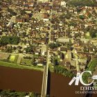 Vue aérienne du centre ville et du pont Bouchard. Photo prise en 1961
