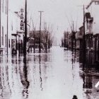 Inondation au coin des rues Mondor et Marguerite-Bourgeoys