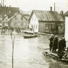 Inondation de la rue des Cascades et du pont T.-D. Bouchard en 1927